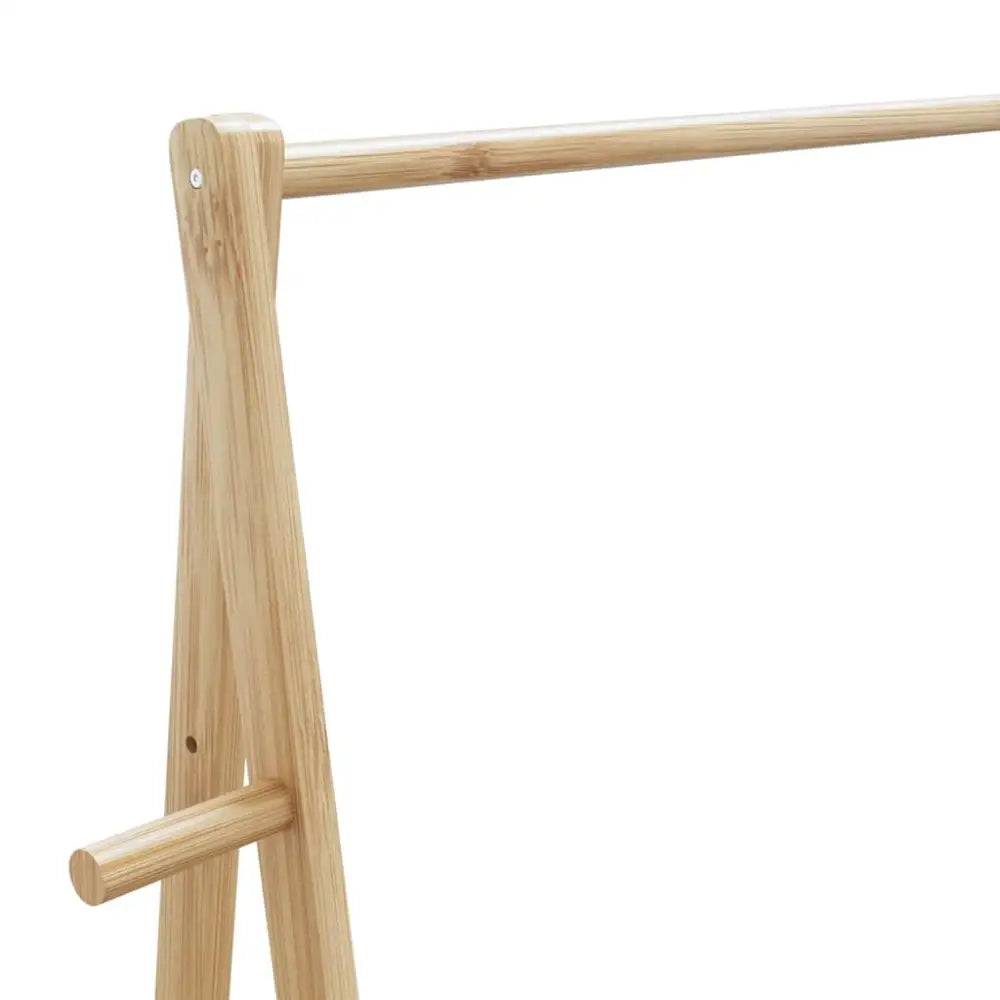 Kledingrek met schappen en wielen 132x45,5x155,5 cm bamboe - Kledingrekken & kastinrichting